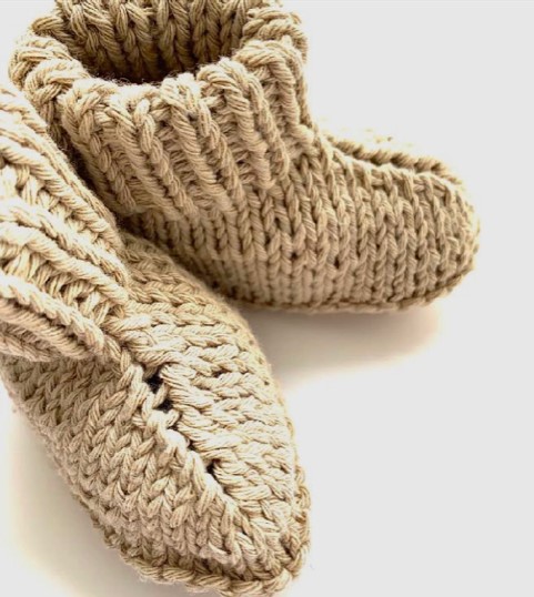 knitwear booties